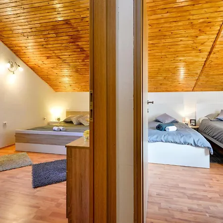 2 Bedroom Gorgeous Home In Gornje Stative Exterior photo