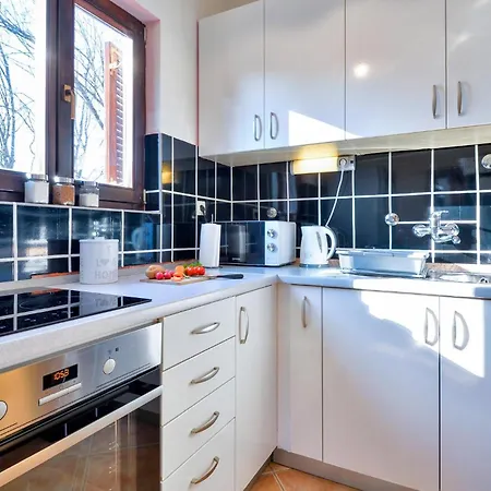 2 Bedroom Gorgeous Home In Gornje Stative Exterior photo